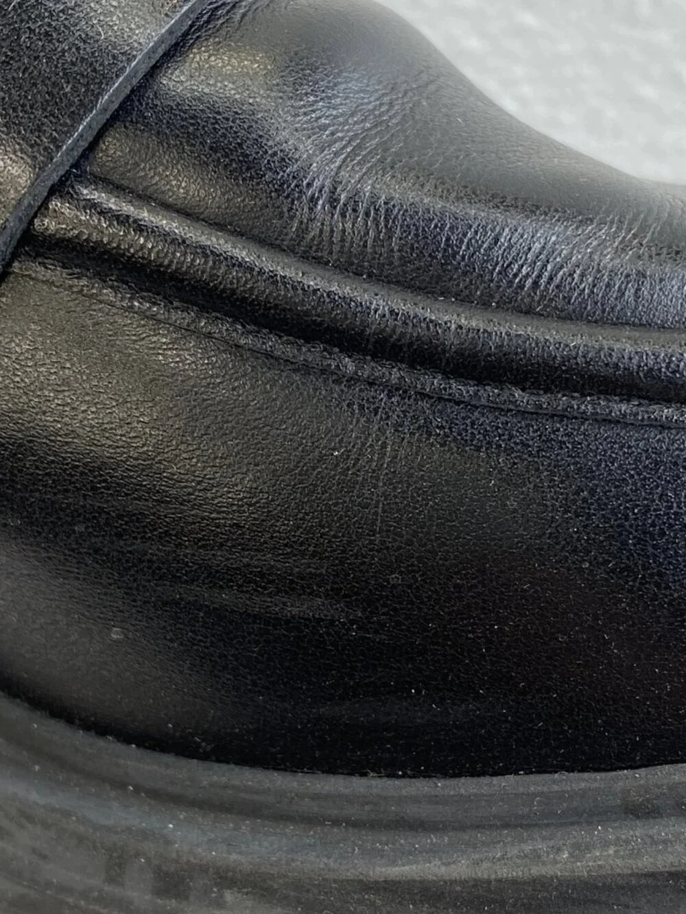 Stuart Weitzman Soho Loafer Women's Size 7.5 Black Leather Platform